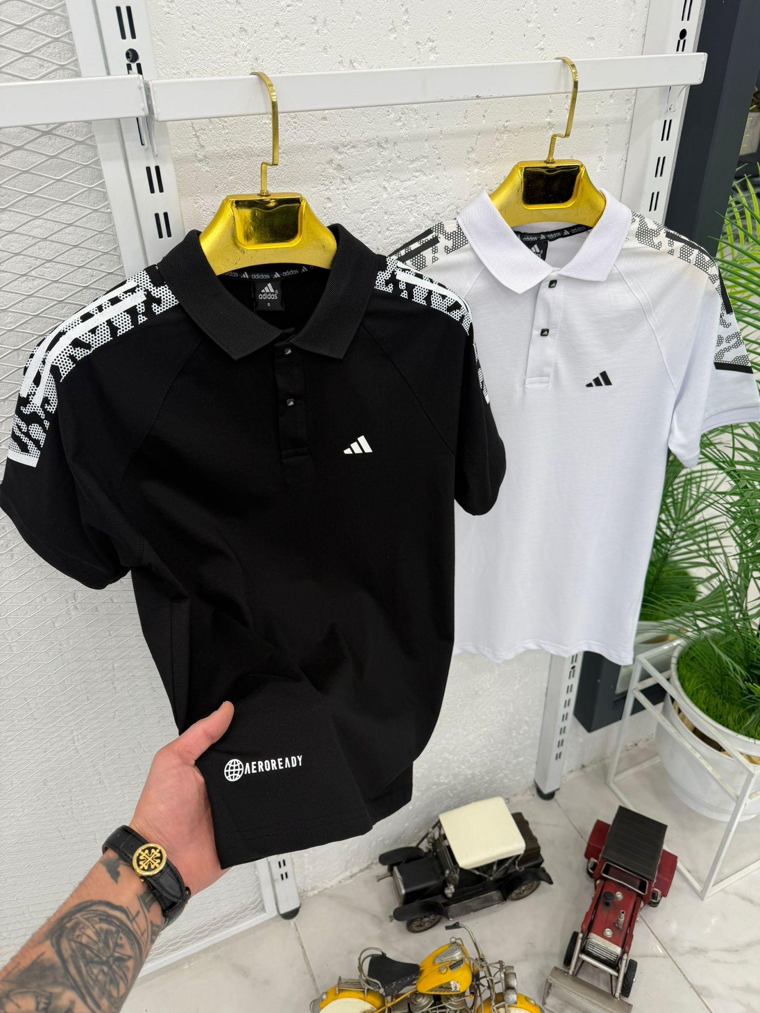 adidas%20markalı%20polo%20yaka%20tişört%20