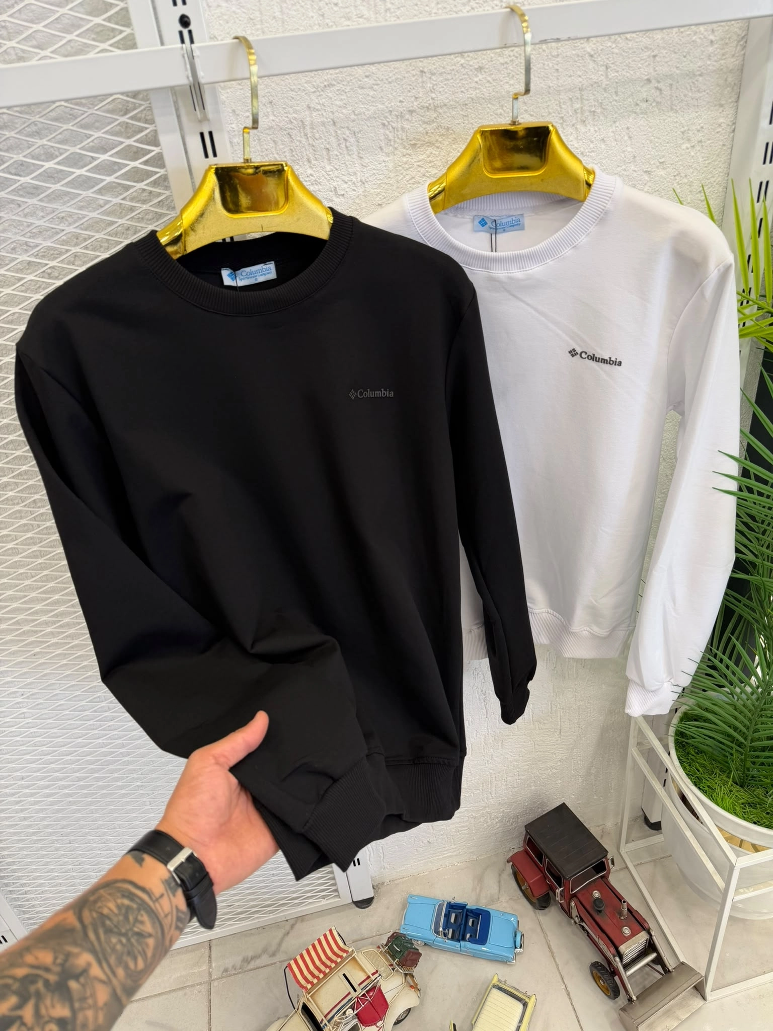COLOMBIA SIFIR YAKA SİYAH İKİ İPLİK SWEAT