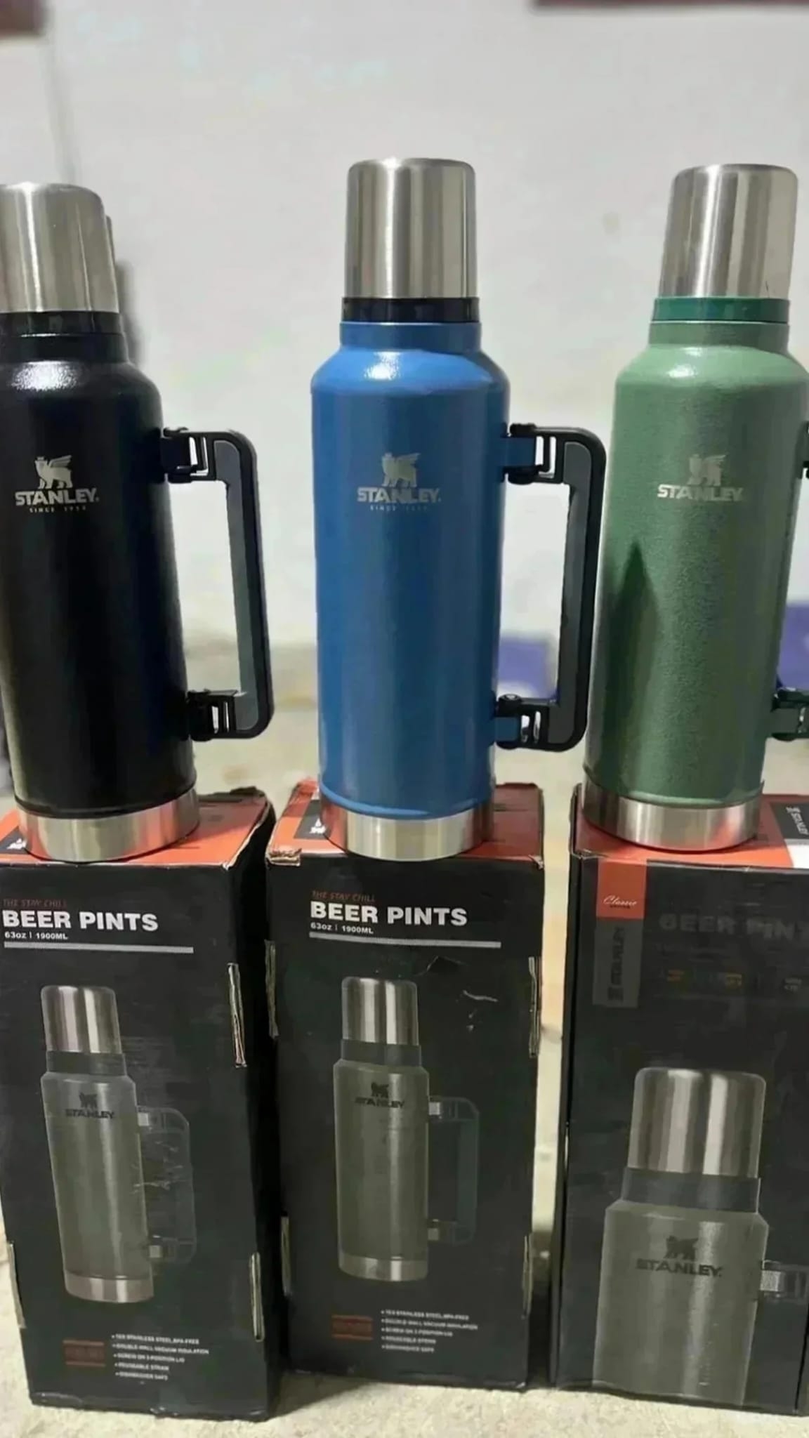 stanley%201.9%20litre%20termos%20